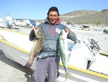 La Paz panga fishing at Punta Perico.