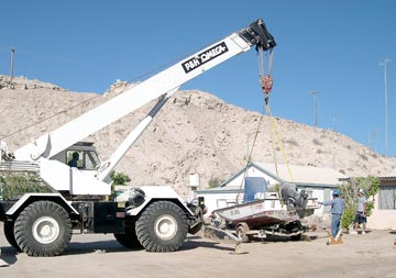 Loading boat at Isla San Marcos, Mexico