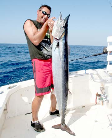 Historic marlin bite for Cabo San Lucas fishing boats, Ixtapa sailfish and  dorado rebound, Mexico Fishing News, January 7, 2008